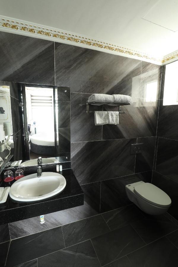 Hoang Gia Xa La Boutique Hotel Hanoi Esterno foto